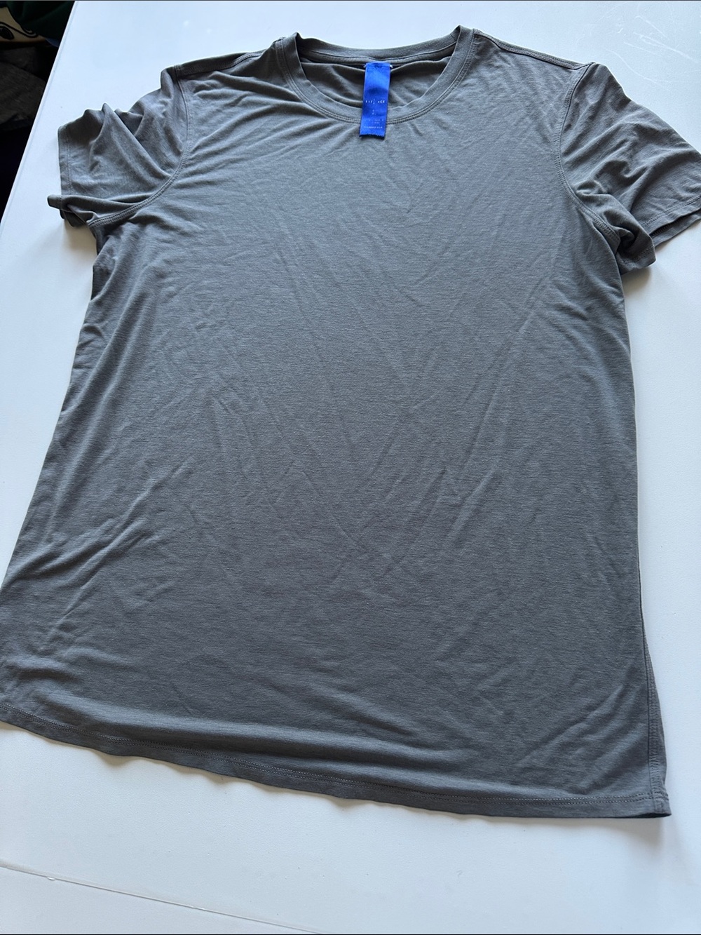 Z—UNISEX Classic Crew Neck T-Shirt - Gray
